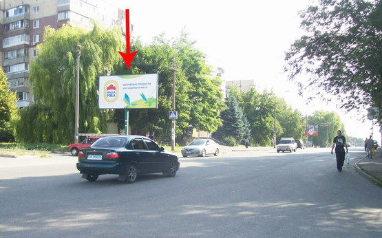 Фото рекламной плоскости по адресу Ж/м Сокіл-2, Бульвар Слави, 47 Фото рекламной плоскости по адресу Ж/м Сокіл-2, Бульвар Слави, 47