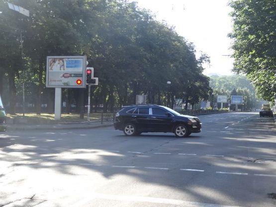 Фото рекламной плоскости по адресу Яворницкого пр.- Грушевского ул. Фото рекламной плоскости по адресу Яворницкого пр.- Грушевского ул.