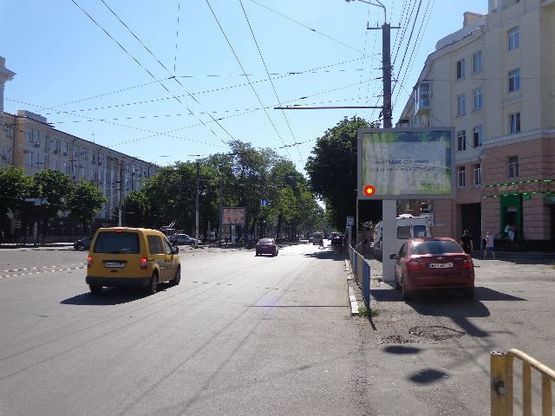 Фото рекламной плоскости по адресу Яворницкого пр., 123 - Вокзальная пл.