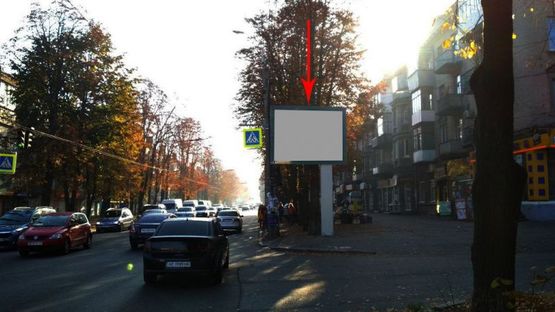 Фото рекламной плоскости по адресу s058A4,вул. Титова - вул. Суворова, біля ТЦ АПОЛЛО, біля світлофора