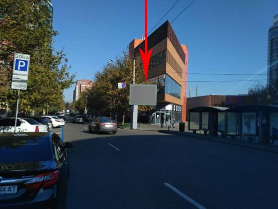 Фото рекламной плоскости по адресу t002A5,вул. Європейська, 10