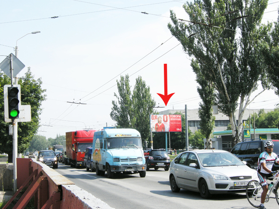 Фото рекламной плоскости по адресу Ул. Большевистская За Светофором, Возле Трц 'appolo', Тц Пивденный, Спорткомплекс 'метеор', Завод Юмз Фото рекламной плоскости по адресу Ул. Большевистская За Светофором, Возле Трц 'appolo', Тц Пивденный, Спорткомплекс 'метеор', Завод Юмз