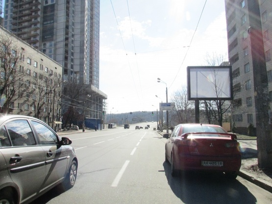 Фото рекламної площини за адресою Бойчука Михайла (Кіквідзе), 36