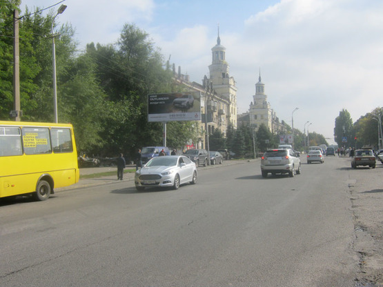 Фото рекламної площини за адресою Ул. Криворожская, 16, Перед Перекрёстком С Ул. Рабочей, Центральная Проходная Юмз Фото рекламної площини за адресою Ул. Криворожская, 16, Перед Перекрёстком С Ул. Рабочей, Центральная Проходная Юмз