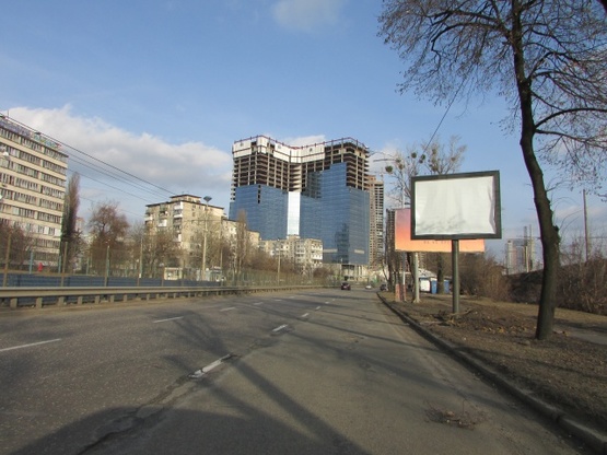Фото рекламной плоскости по адресу Борщагівська, навпроти буд. 10  (рухаючись до центру міста) Фото рекламной плоскости по адресу Борщагівська, навпроти буд. 10  (рухаючись до центру міста)