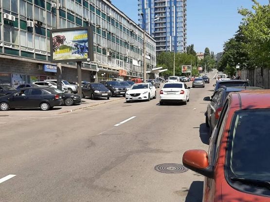 Фото рекламной плоскости по адресу Кудри Ивана, 5 к Леси Украинки