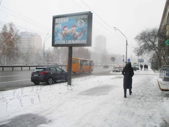 Фото рекламної площини за адресою пр.Перемоги, 45 -в центр ст.м. Шулявская