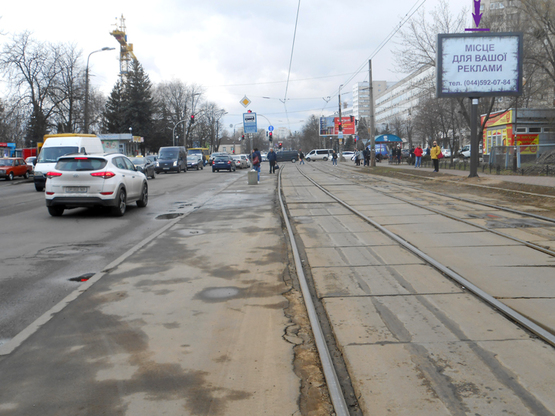 Фото рекламної площини за адресою вул. Дегтярівська, 32Б Фото рекламної площини за адресою вул. Дегтярівська, 32Б