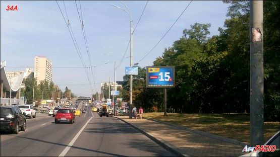 Фото рекламної площини за адресою Дружбы Народов, 22, к Печерскому мосту, в центр