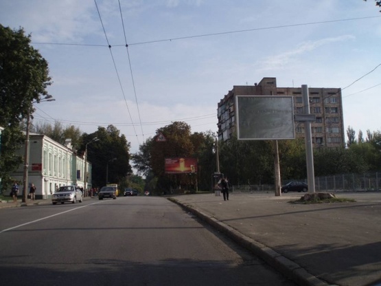 Фото рекламної площини за адресою Овручская, 17(3х4) Фото рекламної площини за адресою Овручская, 17(3х4)