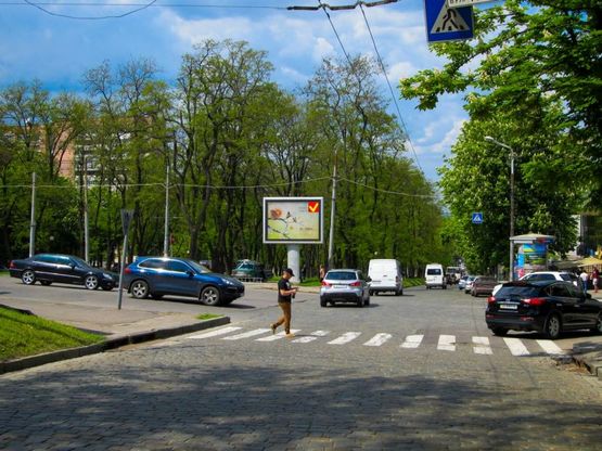 Фото рекламної площини за адресою пр-т. Д. Яворницького - вул. Володимира Вернадського, роллер 4х3/пр. К. Маркса - ул. Дзержинского, роллер 4х3