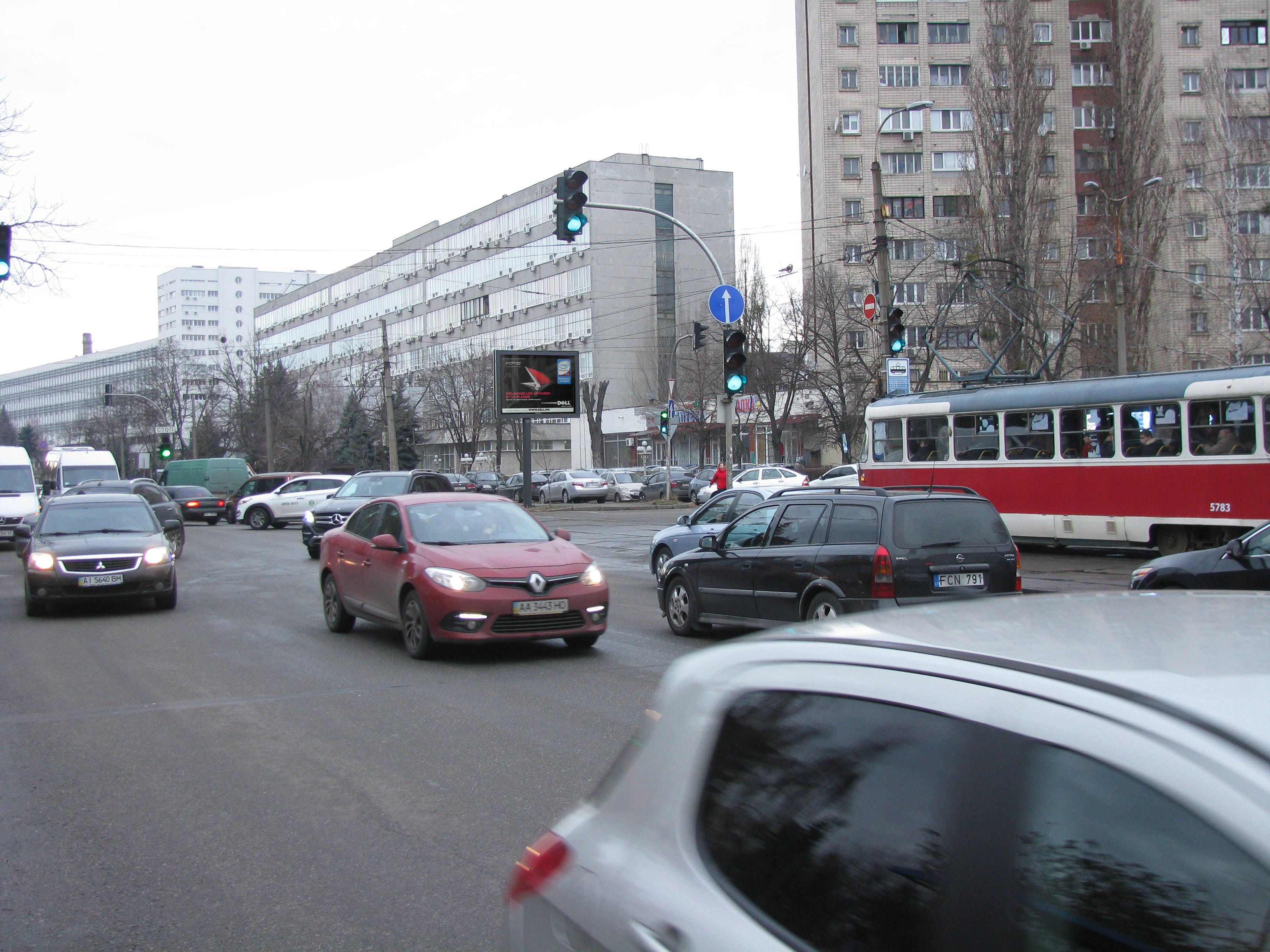 Білборд в м. Київ на Братиславская ул., 16 (напротив), формат 3x6 ...