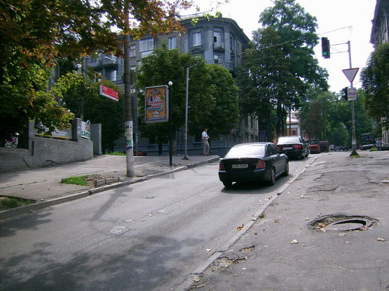 Фото рекламной плоскости по адресу Вул. Володимира Вернадського - Узвіз Крутогірний (1) Фото рекламной плоскости по адресу Вул. Володимира Вернадського - Узвіз Крутогірний (1)