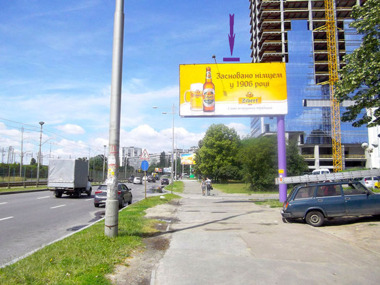 Фото рекламной плоскости по адресу ул.Борщаговская/Воздуофлотский мост возле McDonald's напр.на Борщаговку