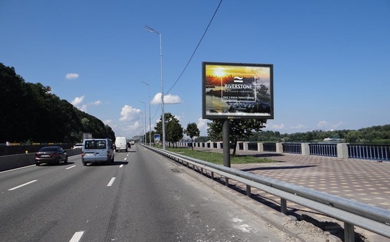 Фото рекламной плоскости по адресу Набережне ш / 450 м від м.Дніпро/напр.до Почтової пл. (А5) СКРОЛЕР