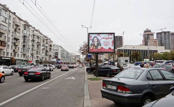 Фото рекламной плоскости по адресу вул.В Васильківська 111-113/ст.метро Палац "Україна"-на пл.Л.Толстого (А2) СКРОЛЕР