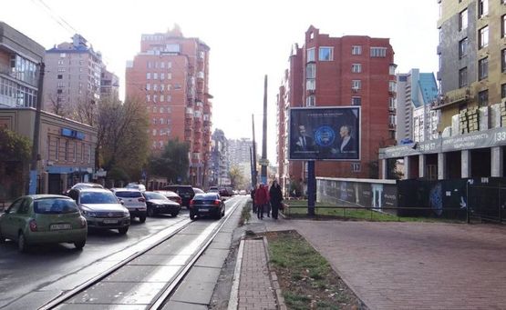 Фото рекламної площини за адресою вул.Дмитрієвська 69/напр.на пл Перемоги (А2) СКРОЛЕР