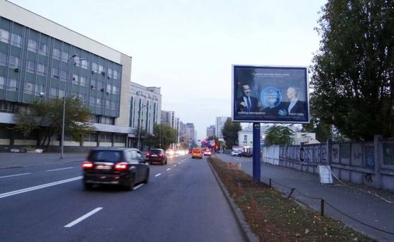 Фото рекламной плоскости по адресу вул.Короленківська,18 /інститут ім.Патона/на Федорова,Либідську пл (А1) СКРОЛЕР