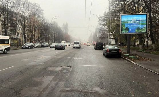 Фото рекламної площини за адресою Соломянська 25/Приват банк/напр.на Соломянську пл.,Воздухофлотський пр-т (А2) СКРОЛЕР Фото рекламної площини за адресою Соломянська 25/Приват банк/напр.на Соломянську пл.,Воздухофлотський пр-т (А2) СКРОЛЕР