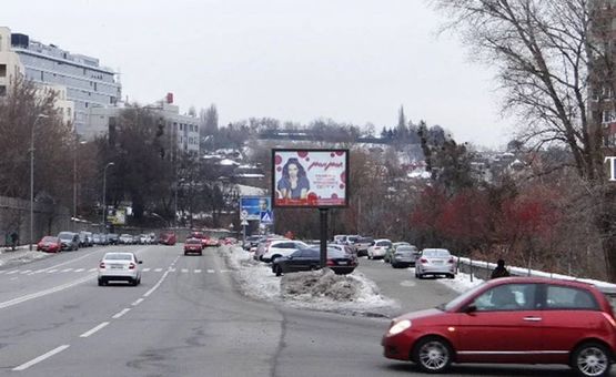 Фото рекламної площини за адресою вул Старонаводницька,6/ жк "Царський", напр.на міст Патона,Набережне шосе (А5) СКРОЛЕР