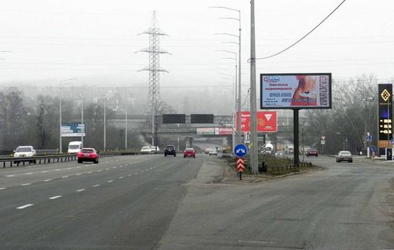 Фото рекламної площини за адресою Столичне ш/Видубичи (АЗС Глуско)/Південний міст - на Почтову пл. (А4) СКРОЛЛЕР