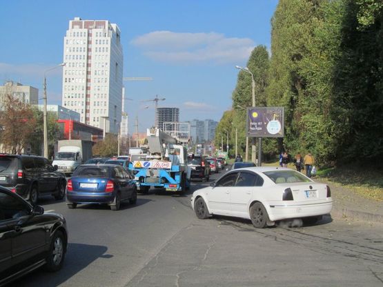 Фото рекламной плоскости по адресу Клочковская ул, 98а, из центра Фото рекламной плоскости по адресу Клочковская ул, 98а, из центра