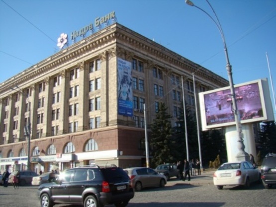 Фото рекламной плоскости по адресу Сумская ул. ,39 (перекресток пл.Свободы) Фото рекламной плоскости по адресу Сумская ул. ,39 (перекресток пл.Свободы)