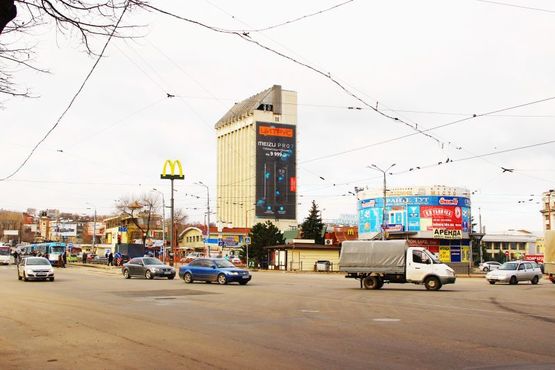 Фото рекламной плоскости по адресу Привокзальная пл., 1 Гостиница "Экспресс" Южный вокзал Фото рекламной плоскости по адресу Привокзальная пл., 1 Гостиница "Экспресс" Южный вокзал