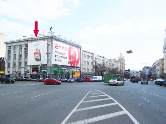 Фото рекламной плоскости по адресу Конституции пл.,18 Фото рекламной плоскости по адресу Конституции пл.,18