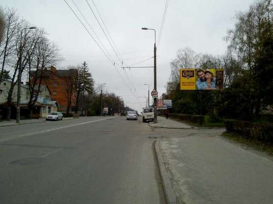 Фото рекламної площини за адресою Степана Бандери просп., 78 Фото рекламної площини за адресою Степана Бандери просп., 78