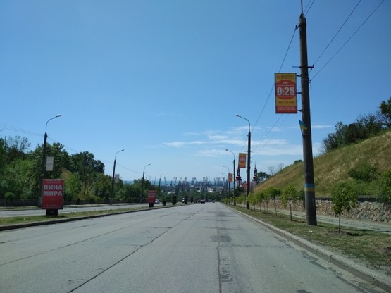 Фото рекламной плоскости по адресу Західний пр. / спуск з Мелітопільського шосе Фото рекламной плоскости по адресу Західний пр. / спуск з Мелітопільського шосе