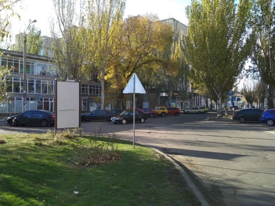 Фото рекламной плоскости по адресу Лютеранська вул. / Шмідта вул. (в сторону ЗАГС, РЦ КРИСТАЛЛ и Азовского пр.) Фото рекламной плоскости по адресу Лютеранська вул. / Шмідта вул. (в сторону ЗАГС, РЦ КРИСТАЛЛ и Азовского пр.)