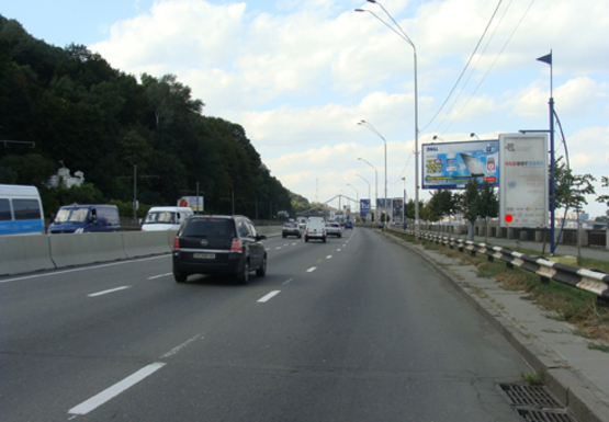 Фото рекламной плоскости по адресу Набережное шоссе (эл. опора № 26-27)