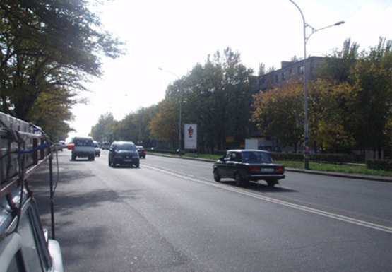 Фото рекламної площини за адресою Богоявленский пр., 27 (ПОД БАННЕР)