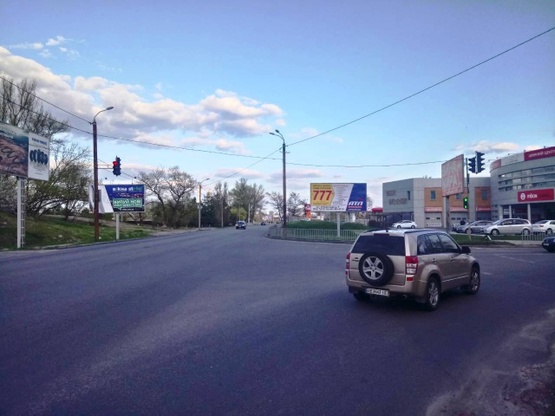 Фото рекламной плоскости по адресу Набережная Победы ул., - Добровольцев ул. (АЗС "Юкон", спорт-бар "Beer winner"), в направл. Южного моста Фото рекламной плоскости по адресу Набережная Победы ул., - Добровольцев ул. (АЗС "Юкон", спорт-бар "Beer winner"), в направл. Южного моста