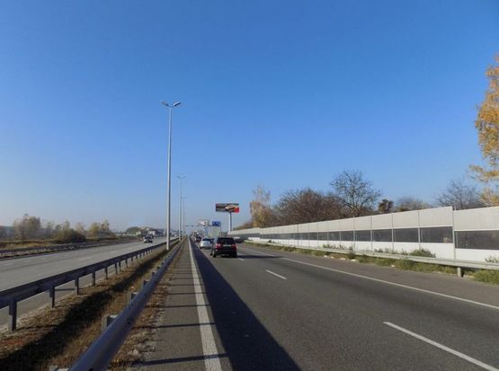 Фото рекламної площини за адресою Выезд из Киева, в сторону Житомира, возле поворота на Милу, к котедж.городку Мила Петрушки