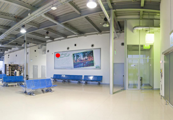 Фото рекламної площини за адресою Зал ожидания и вылета, 1 этаж (Терминал D)