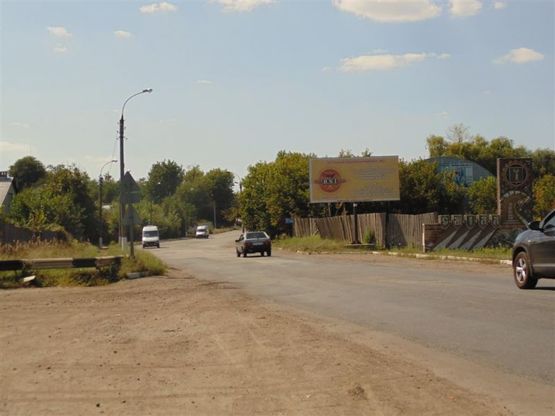 Фото рекламной плоскости по адресу Смела ул.Соборная (вьезд со ст. Черкасс, возле стеллы) Фото рекламной плоскости по адресу Смела ул.Соборная (вьезд со ст. Черкасс, возле стеллы)