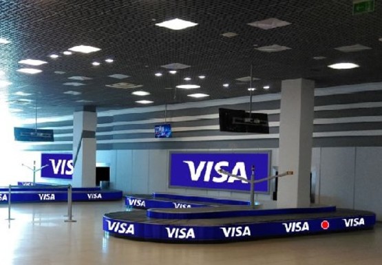 Фото рекламної площини за адресою Зона получения багажа (Терминал А) Фото рекламної площини за адресою Зона получения багажа (Терминал А)