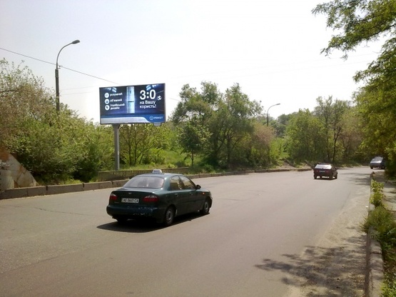 Фото рекламной плоскости по адресу Щепкина ул., Автовокзал, (рынок, автосалон "Audi", "Hyundai", парк им. Калинина), в направл. просп. Калинина