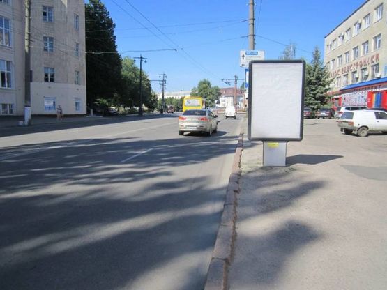 Фото рекламної площини за адресою ул. Маланюка