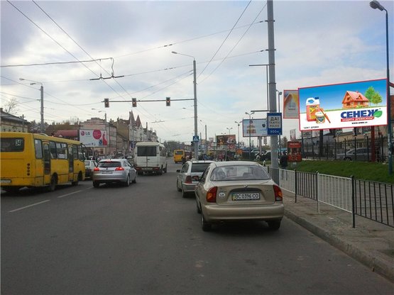 Фото рекламной плоскости по адресу Городоцька вул. (навпроти №151)