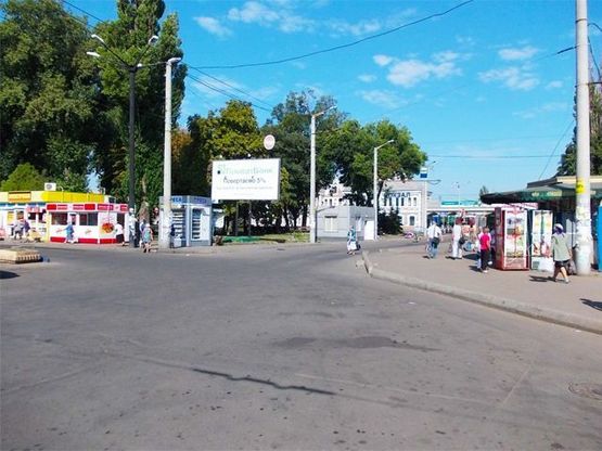 Фото рекламной плоскости по адресу Железнодорожников ул., 17 - Башкирская ул., (Ж-Д Вокзал ст. "Кривой Рог - Главная", конечная  МТС) Фото рекламной плоскости по адресу Железнодорожников ул., 17 - Башкирская ул., (Ж-Д Вокзал ст. "Кривой Рог - Главная", конечная  МТС)