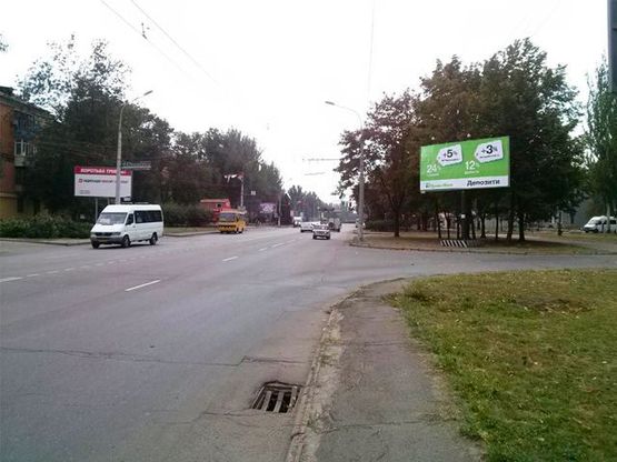 Фото рекламної площини за адресою Днепровское шоссе ул., Автовокзал, направление на Маяковского пл.