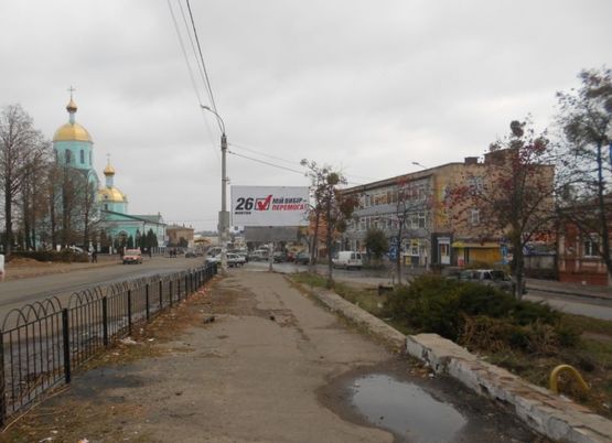 Фото рекламной плоскости по адресу м. Умань, вул. Гайдамацька, навпроти будинку 32