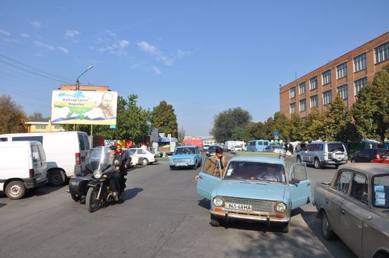 Фото рекламной плоскости по адресу м. Умань, вул. Небесної Сотні Фото рекламной плоскости по адресу м. Умань, вул. Небесної Сотні