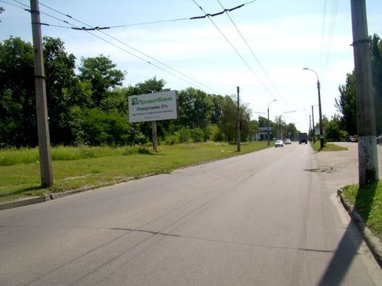 Фото рекламної площини за адресою Одесская ул., в центр Фото рекламної площини за адресою Одесская ул., в центр