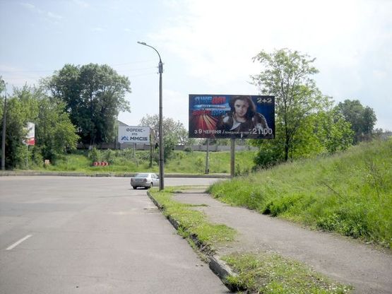 Фото рекламної площини за адресою Грушевского ул.