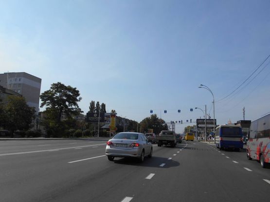 Фото рекламной плоскости по адресу м. Бровари, вул. Київська, 294