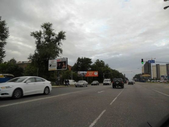 Фото рекламної площини за адресою м. Бровари, вул. Київська